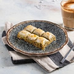 Fıstıklı Ankara Sarma