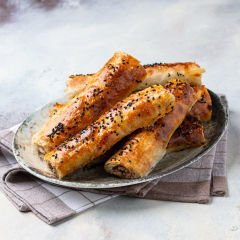 Kıymalı Ev Böreği