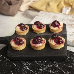 Böğürtlenli Tartolet