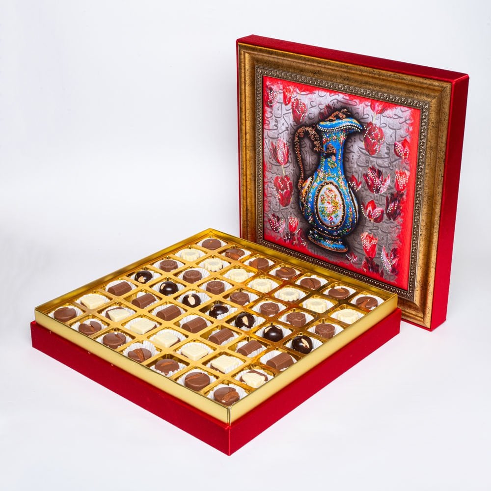 Tablolu Butik Kutu Spesiyal Çikolata 17