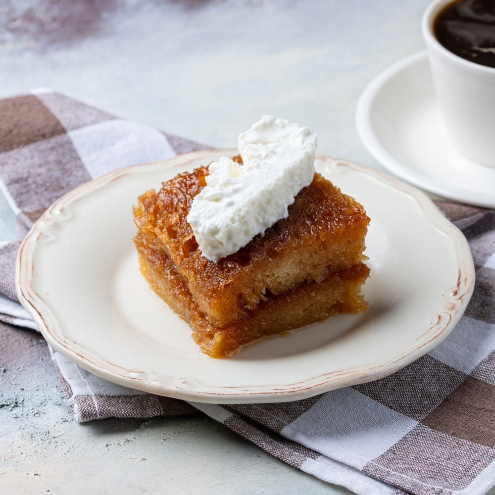 Ekmek Kadayıfı (Kaymaklı)