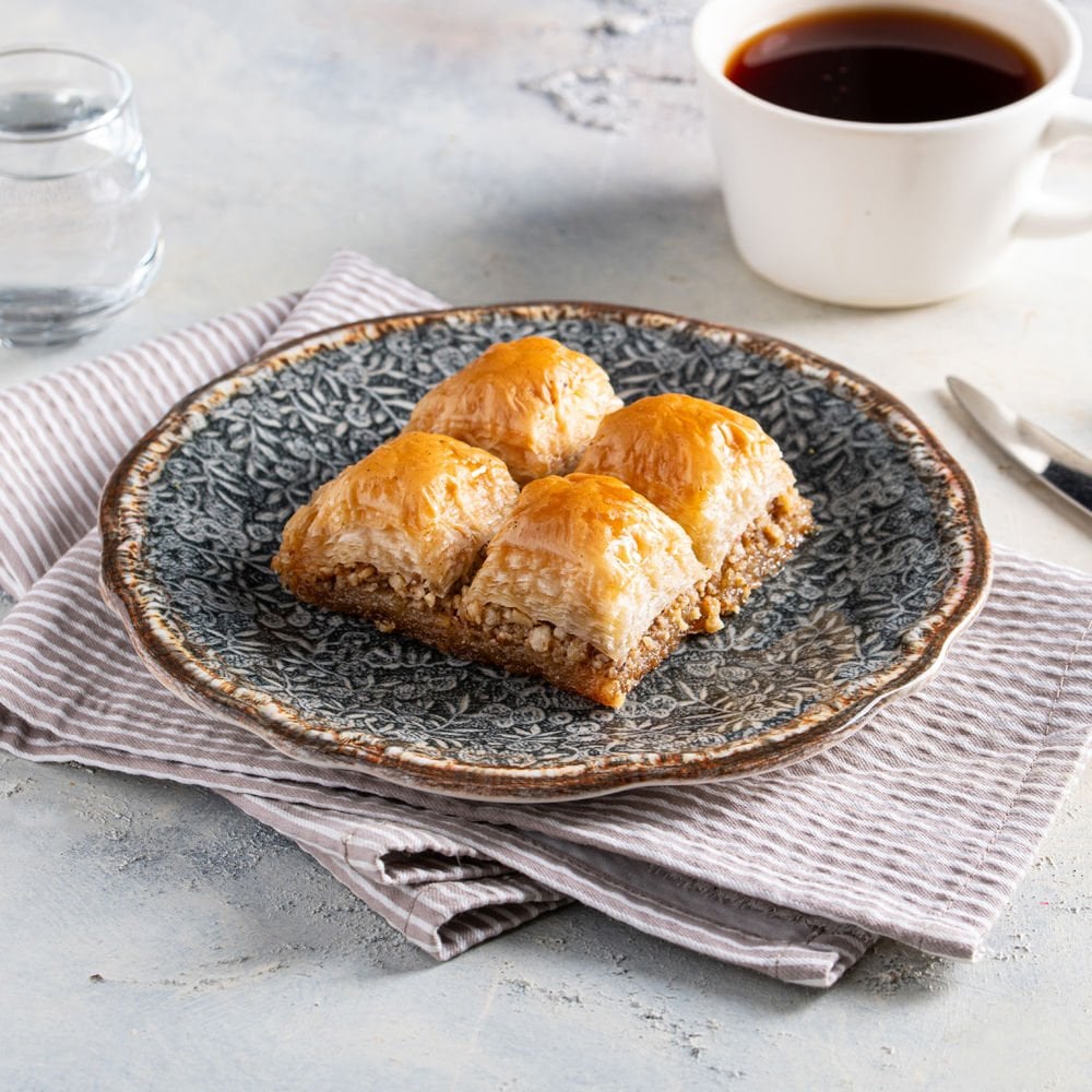 Klasik Cevizli Baklava
