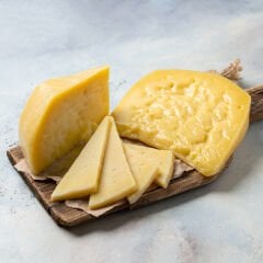 Kars Gravyer Peyniri