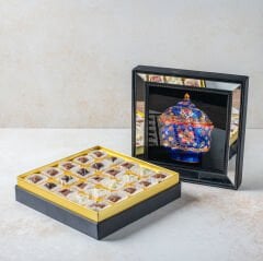 Cam Tablolu Butik Kutu Spesiyal Çikolata 2