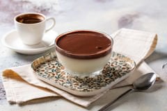 Profiterol Soslu Muhallebi