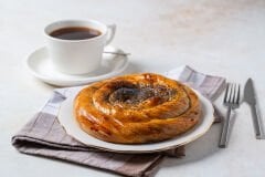 Haşhaşlı Çörek